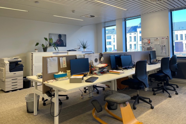 Bedrijfsruimte huren 21 Zwartzustersvest, Mechelen